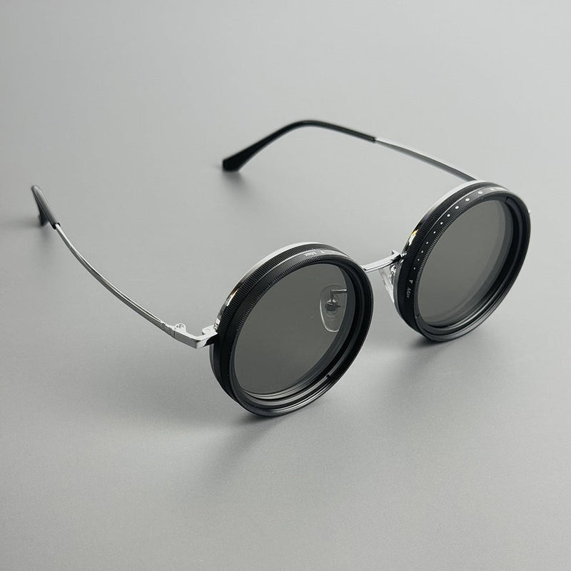 Lunettes solaires à teinte réglable