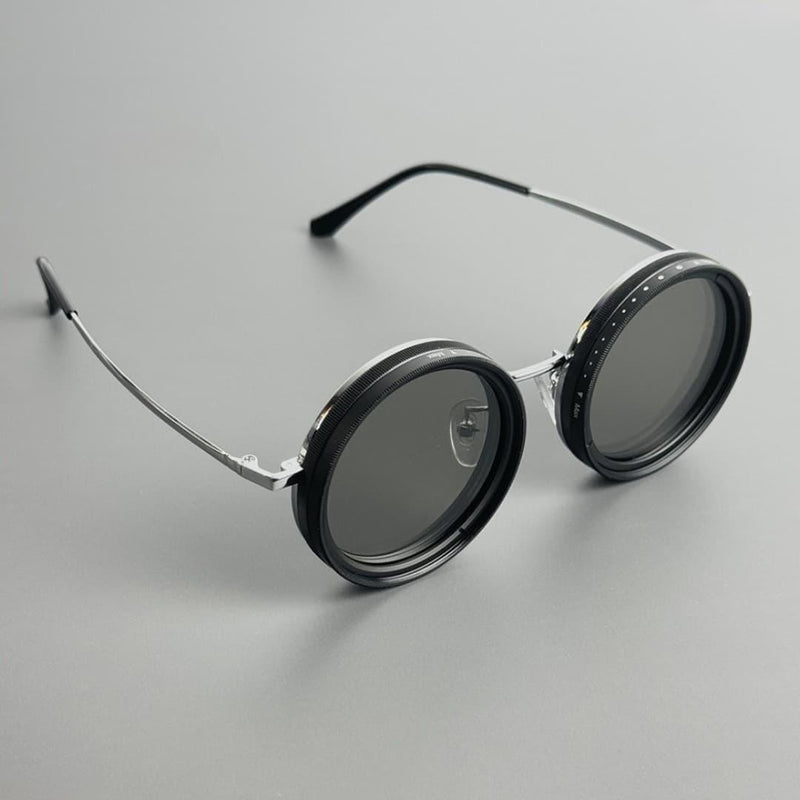 Lunettes solaires à teinte réglable